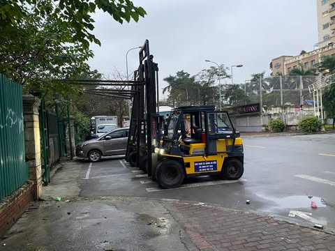 Cho thuê xe nâng Hà Nội